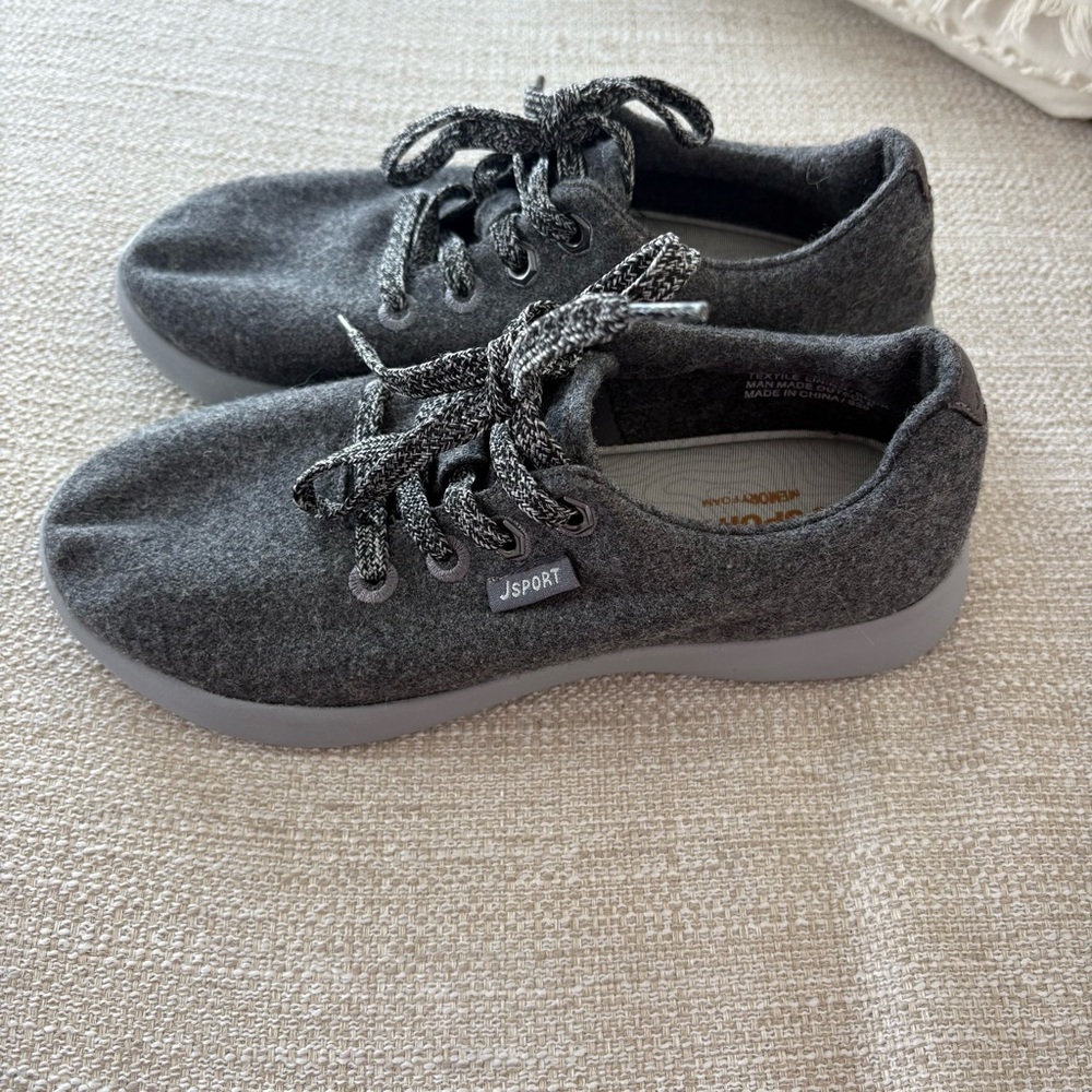 Jsport By Jambu Women’s Dark Gray Wool Lace Up Sneakers - Size 7.5